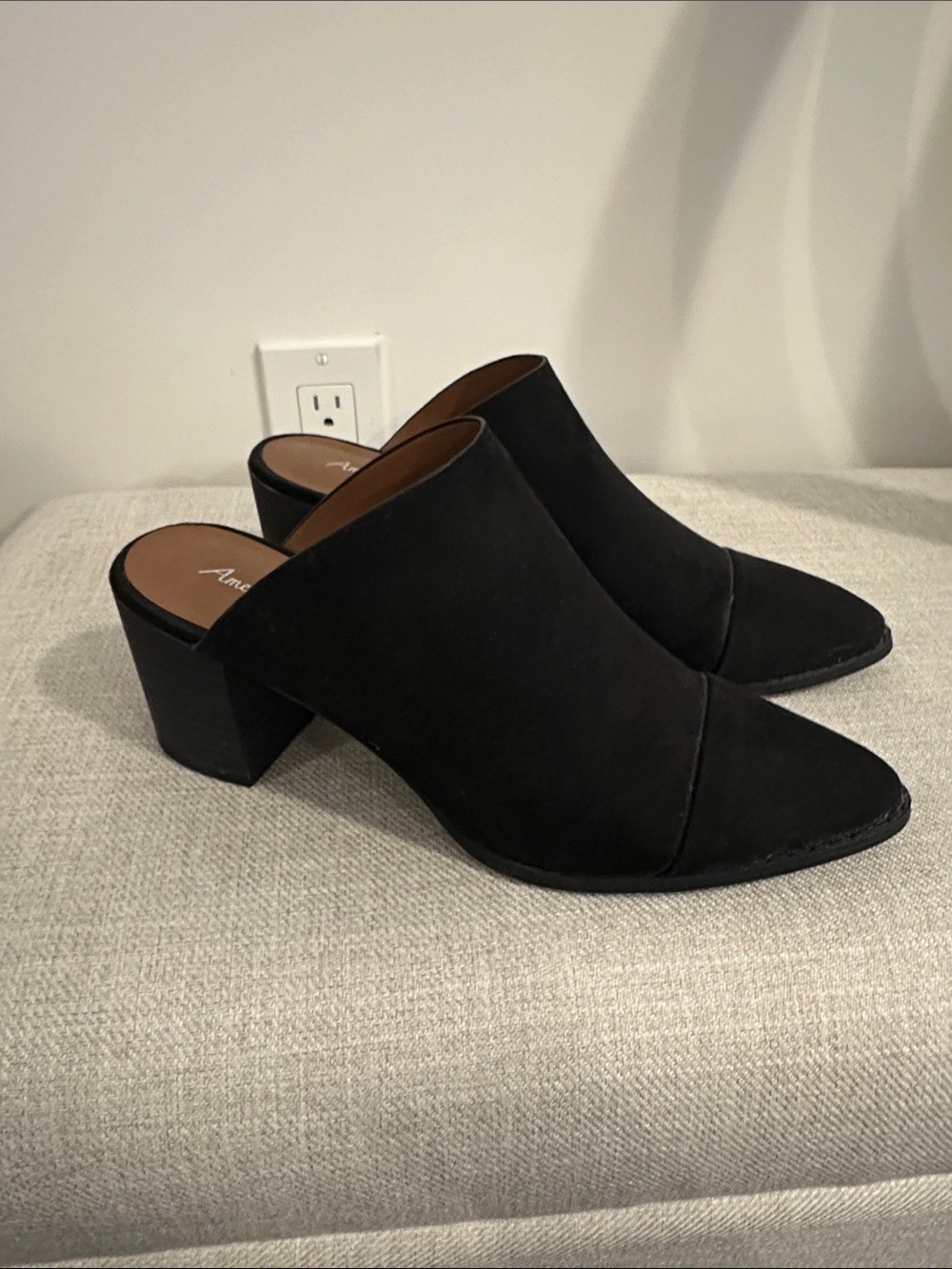 American Eagle Western Boho Block Heel Slip On Mules in Faux Suede